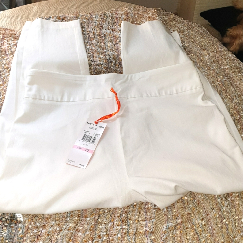 Hearts of Palm. Sz.10 White Capris - Picture 6 of 10